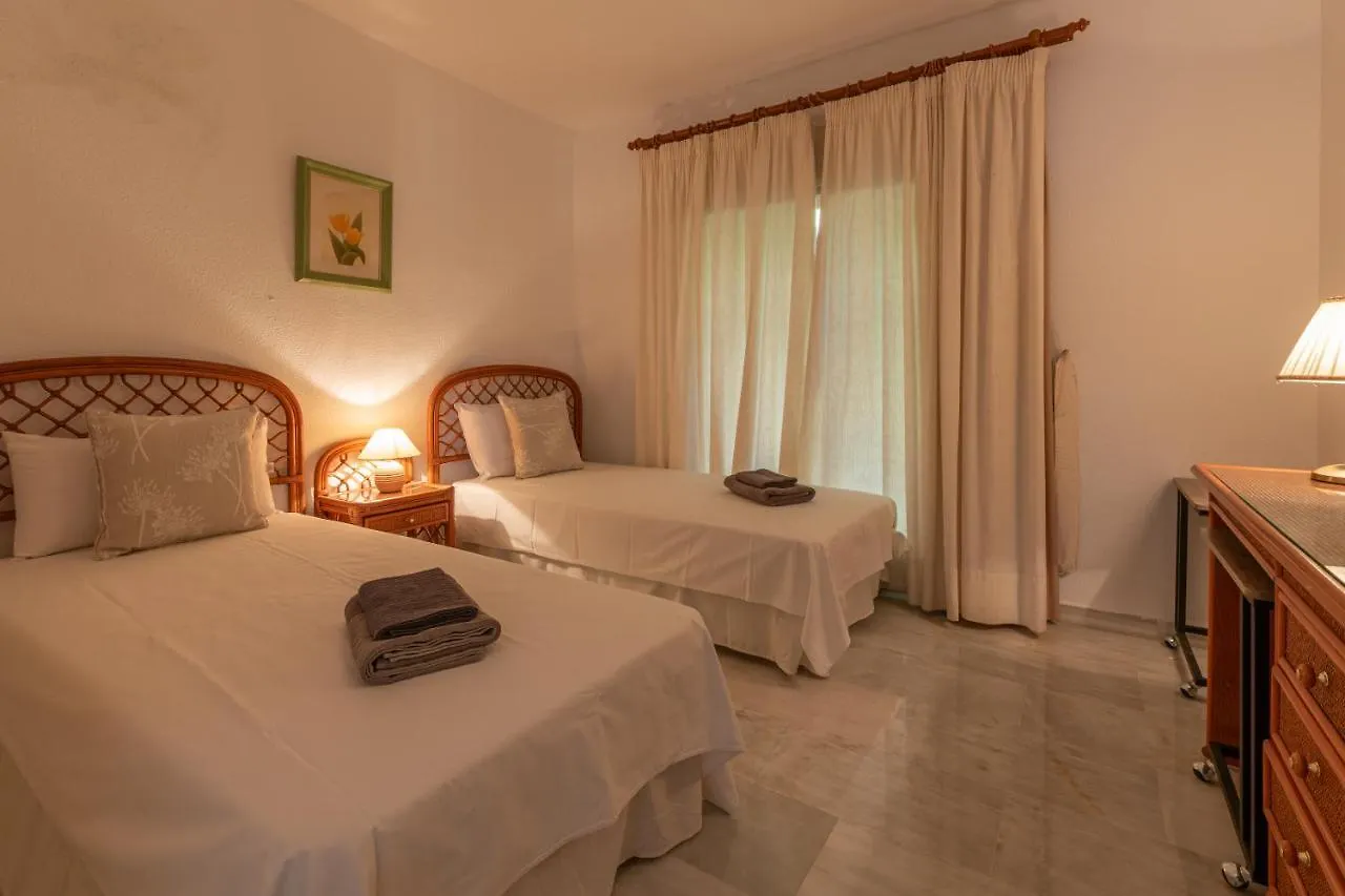 Apartment 3 Bedrooms & Terrace, Swimming Pool - Porton 7 Sitio de Calahonda