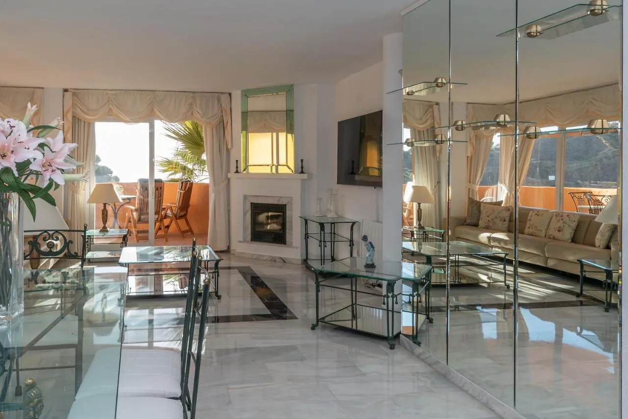 3 Bedrooms & Terrace, Swimming Pool - Porton 7 Sitio de Calahonda Apartment