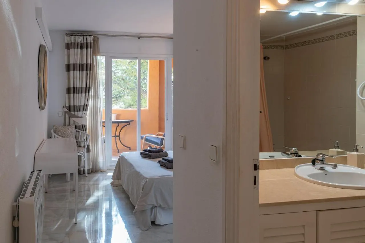 Apartment 3 Bedrooms & Terrace, Swimming Pool - Porton 7 Sitio de Calahonda Spain